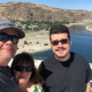 Meet your Posher, Christopher